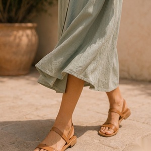 Robe midi tissée à col en V et fines bretelles, taille haute, coupe trapèze, couleur unie, respirante, en viscose, décontractée, d'été, boutonnée sur le devant, ourlet classique - Product Image 4
