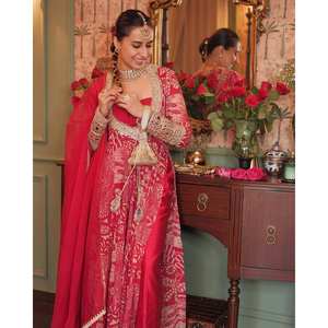 ชุดจากนักออกแบบบนล่างพร้อมเสื้อและ dupatta สำหรับงานปาร์ตี้และโอกาสพิเศษ - Product Image 5