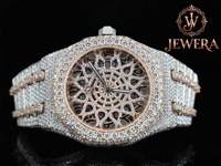 Reloj de Pulsera de Alta Gama de Acero Inoxidable Plateado con Cristal Analógico, Diamantes Mossinate, Movimiento Mecánico, Disponible para Uso Formal y Casual