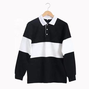 เสื้อโปโลผู้ชายคอปกติดกระดุมผ้าฝ้ายแท้ แต่งลายปะติดสีดำขาวสไตล์ฤดูใบไม้ร่วง ดีไซน์ยอดนิยม พร้อมแถบยางยืด - Product Image 1