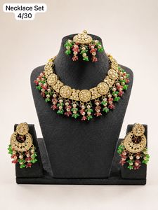 Conjunto de Collar y Pendientes de Novia con Circones Kundan, Joyería de Imitación de Latón Chapado en Oro para Bodas Indias, Diseño Floral, Estilo Moderno - Product Image 2