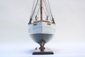Maqueta de Barco de Vela de Madera Hecha a Mano - Modelo a Escala del Buque Histórico de la Expedición Ártica, Decoración para el Hogar, Maud - Product Image 6