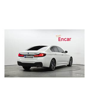 BMW Serie 5 520i M Sport 2023, 10,954 km, Caja de Cambios Automática, Volante a la Izquierda - Product Image 2