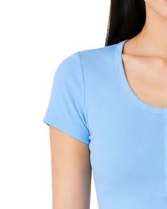 เสื้อครอปแขนสั้นทรงเข้ารูปสีฟ้าอ่อนสำหรับผู้หญิง ผ้าคอตตอนผสมสแปนเด็กซ์ ยืดได้ สวมใส่สบาย เหมาะสำหรับฤดูร้อน มีกระดุม - Product Image 3