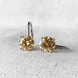 Boucles d'oreilles pendantes solitaires en moissanite jaune 4 carats en argent 925, minimalistes, haut de gamme, effet diamant, à prix réduit - Product Image 1