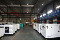 Generadores Diésel Silenciosos de Alta Potencia de 30/40/50/60/70/80KVA, 220/380V, 4 Tiempos, Generador de Energía de Reserva Industrial, Tanque de Combustible Personalizado