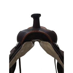 Selle d'équitation artisanale sur mesure en cuir de qualité supérieure, équipement d'entraînement équestre pour chevaux western, fournisseur OEM - Product Image 4