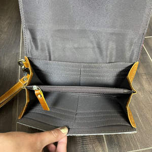 Pochette en cuir de vachette de haute qualité, faite à la main, avec bracelet, style western, porte-cartes multiples, sac à main pour femmes - Product Image 6