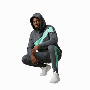 Survêtement de sport personnalisé de haute qualité pour la gym, le fitness, le jogging et la course à pied, avec logo personnalisé, en vente à prix raisonnable - Product Image 4