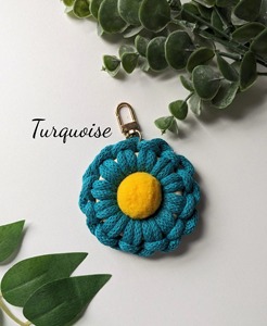 Flower Shape Macrame <b>Keyring</b> Handmade Boho Style Decorative Keychain for School And College Backpack Decoration Charm From India - Product Image 5
