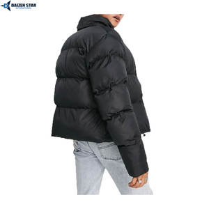 เสื้อแจ็คเก็ตพัฟเฟอร์แบบยูนิเซ็กส์ สตรีทแวร์ สีพื้น น้ำหนักเบา กันน้ำ เป็นมิตรกับสิ่งแวดล้อม อุ่นสบาย เหมาะสำหรับกิจกรรมกลางแจ้ง คุณภาพพรีเมียม กันลม กันหนาว - Product Image 4