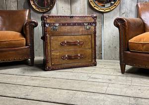 Mesa de Centro de Lujo de Madera de Mango con Baúl de Almacenamiento de Cuero Marrón y Tachuelas de Latón, Mueble Vintage para el Hogar - Product Image 4