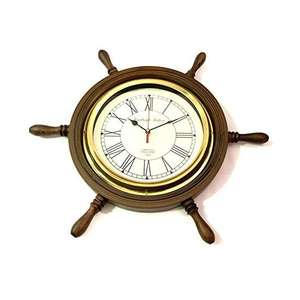 Horloge murale en bois en forme de roue de bateau, design nautique, Huntleigh Station Cambridge Angleterre, décoration vintage pour la maison et le bureau - Product Image 1