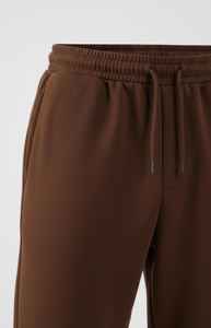 Conjunto Oversize Monocromático Elite Cocoa – Jersey Elástico Premium de Alto Gramaje, Camiseta Minimalista con Hombros Caídos y Pantalones de Pierna Ancha - Product Image 2