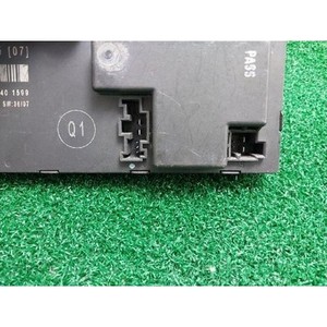 ECUs y Módulos de Computación Usados de Clase E A2118702785 - Product Image 4
