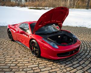 รถยนต์มือสองที่เชื่อถือได้ Ferrari 458 Spider ปี 2015 จำหน่ายจำนวนมากในราคาพิเศษ - Product Image 4