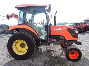 Tracteur M7060 2014, équipement de qualité, fournisseur d'usine, vente en gros - Product Image 2