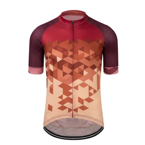 Maillot de cyclisme personnalisé par sublimation, fabrication directe d'usine au Pakistan, manches courtes pour hommes, 100% polyester, logo d'équipe, t-shirt de vélo - Product Image 6