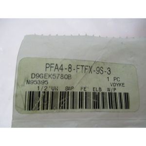 Codo de Unión Swagelok PFA4-8-FTFX-95-3 de 1/2 pulgada - Equipo y Piezas de Semiconductores de Confianza con Legado Global - Product Image 1