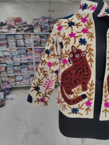 Vêtements pour femmes, chauds, printemps/automne/hiver, imprimés, en velours, broderie Suzani, fleurs, faits à la main, ethniques, respirants, doublés de coton, manches longues - Product Image 4