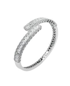 Bracelet manchette Hip Hop en argent sterling 925 plaqué or blanc, serti de diamants baguette VVS pour femme - Product Image 3