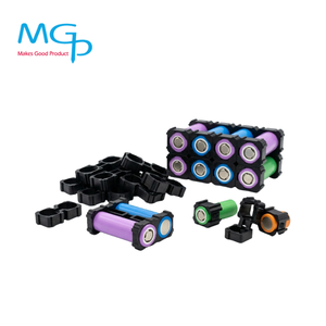 Support de batterie cylindrique OEM neuf, personnalisé en ABS, couleur Pantone. - Product Image 1