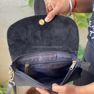 Sac à main en cuir de vachette naturel avec bandoulière en cuir de vachette Western Sac à main élégant à usages multiples au design unique - Product Image 6