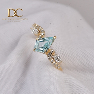 Dhruvansh Creations 9k Solid <b>Gold</b> Lab Grown Diamond Lab Grown Paraiba Tourmaline Prong <b>Set</b> Kite-Shaped Cocktail <b>Ring</b> Trendy - Product Image 6