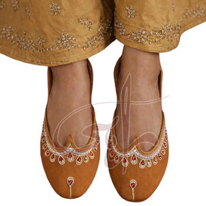 Best Selling Light Weight Anti-Slippery Fashion Trend Unique Style Custom Made Solid Color High Quality Pakistan Manufacture - Product Image 3