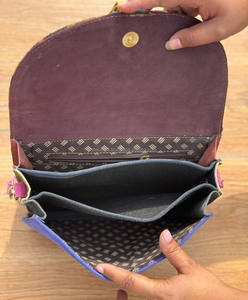 Bolso bandolera de Color rechoncho de cuero reciclado con estilo occidental, bolso de cuero con borlas y estampado Animal de alta calidad, bolso cruzado para mujer - Product Image 5