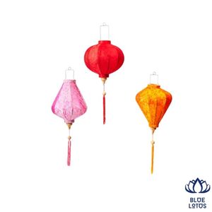 BEST SELLER - Lanternes en soie écologiques de haute qualité, faites à la main, pliables, de la marque Blue Lotus - Product Image 1