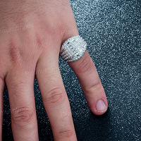 Anillo de Hip Hop con 5 filas de moissanita certificado por GRA, banda de eternidad brillante de plata de ley 925, joyería unisex - Product Image 2
