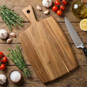 Planche à découper rectangulaire en bois avec poignée, compatible lave-vaisselle, 100% écologique, taille personnalisable, ustensiles de cuisine - Product Image 1