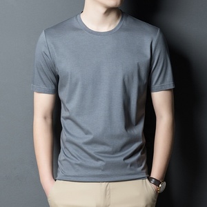 Vêtements de sport pour hommes, t-shirts à col rond à manches courtes, 100% coton, respirant et à séchage rapide, coupe classique - Product Image 3