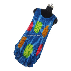 Robe Tie-Dye Bohème Gypsy en Tissu Rayonne de Haute Qualité, Couleurs Tendance 2026, Prête à Porter, Pas Chère - Product Image 1