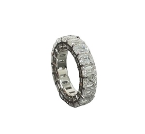 Hermoso corte esmeralda CVD HPHT Lab Grown Diamond Wedding Eternity Band Excelente corte Joyería personalizada Regalo de boda para ella - Product Image 1