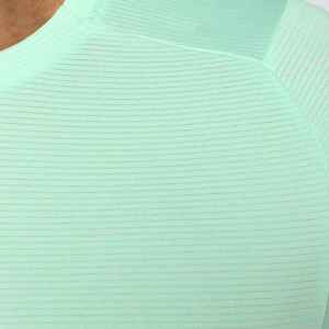 เสื้อยืดพรีเมียมผู้ชาย เสื้อยืดเปล่าสำหรับผู้ชาย ผ้าโพลีเอสเตอร์ 40% เสื้อยืดคอกลม เสื้อยืดแห้งเร็วสำหรับผู้ชาย - Product Image 4