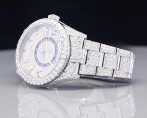 Montre à quartz en diamant glacé avec cadran en saphir VVS Clarity Moissanite Stones Haute qualité Automatique Nouvelle montre élégante - Product Image 1