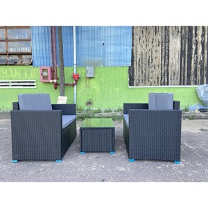 Ensemble de meubles de patio 4 pièces en osier PE confortable canapé en rotin de jardin extérieur avec coussins pour le salon, l'école et la chambre à coucher. - Product Image 6