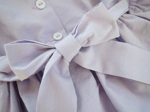 Robe smockée faite à la main, style décontracté, robe pour bébé fille, coton biologique, motif floral, respirante, lavable, anti-plis, production vietnamienne - Product Image 2