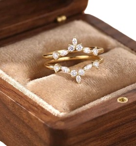 Anillo de compromiso de oro macizo de 10K, 14K, 18K con diamante cultivado en laboratorio de 0.40 ct, corte Marquise y redondo, color clásico DEF, claridad VS VVS. - Product Image 4