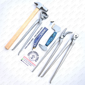 Kit de herramientas para herradores, martillo para herrar caballos, pinzas para pezuñas, extractor de uñas, cuchillo para recortar pezuñas, cortador de remaches, herramientas de amortiguación para caballos - Product Image 3