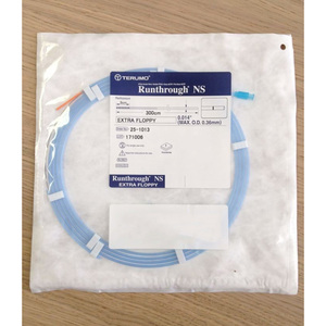 Fil de guidage premium Terumo Runthrough NS PTCA pour les procédures de cardiologie interventionnelle - Product Image 4