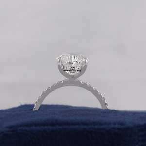 Bague de fiançailles vintage en diamant ovale de 4 carats certifié IGI, cultivé en laboratoire, E VVS2, or blanc 14 carats plaqué rhodium, solitaire, pour femme, haute joaillerie - Product Image 3