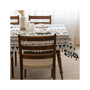 Fabriqué à la main Unique imprime coton imprimé fleuri nappe tissu écologique 300 TC lavable Texture Durable Table à manger quotidienne - Product Image 1