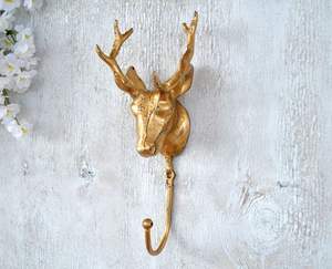 Gancho de pared de aluminio fundido de diseño clásico para temas de decoración tradicional que ofrece una belleza y una resistencia atemporales. - Product Image 3