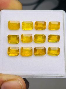 Saphir Jaune Naturel Taille Émeraude 9*7mm Qualité AAA Pierres Précieuses pour la Fabrication de Bijoux Superbe Lustre Prix Abordable - Product Image 3