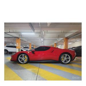 Ferrari 296 3.0 V6 2024, 2.924 km, Volante a la Izquierda - Product Image 6