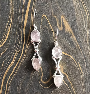 Pendientes de piedra de cuarzo rosa natural – Joyería de plata 925 hecha a mano para mujer, para cualquier ocasión - Product Image 1