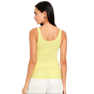 Camiseta sin Mangas Personalizable, Ligera y Elegante para Sublimación, Top Corto de Alta Calidad con Diseño Personalizado para Mujer - Product Image 6